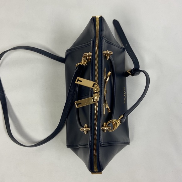 Ted Baker - Lailey Metal Slim Bow Leather Small Tote Bag In Navy - Picture 13 of 15